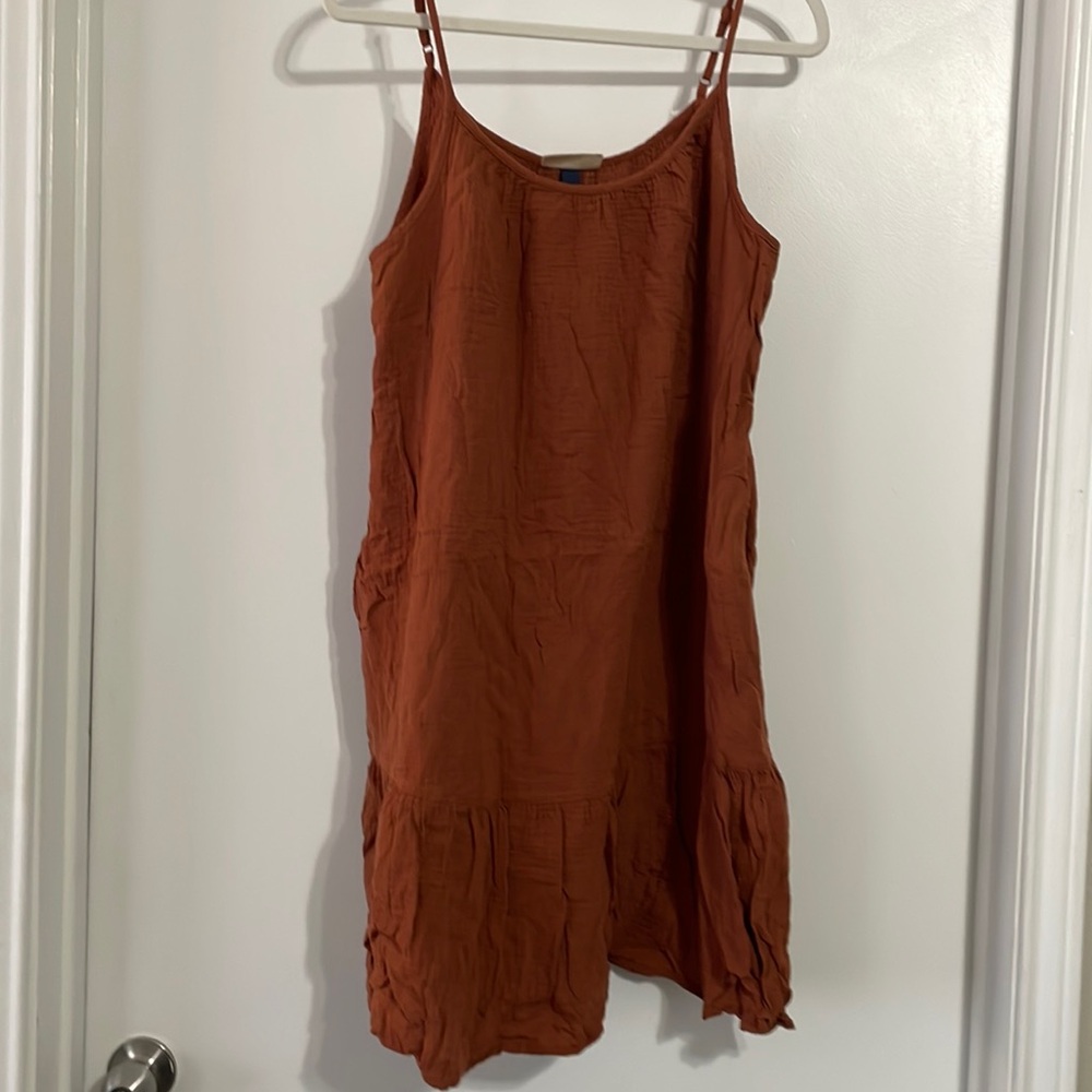 New with tags. Universal Thread Goods Co. Rust dress or top. With pockets.